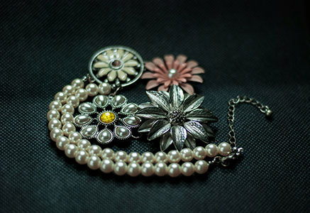 Брошь — самое интеллектуальное украшение?