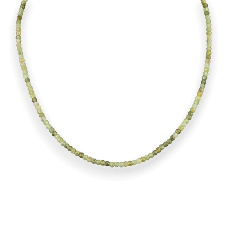 Бусы с гранатом