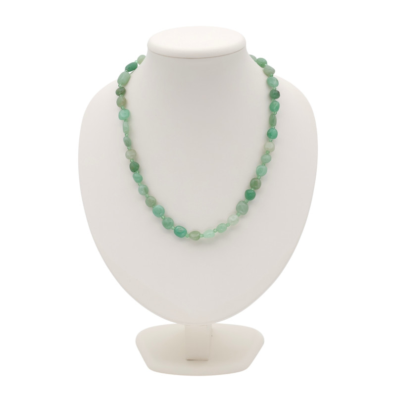 Бусы с натуральным нефритом и шпинелью