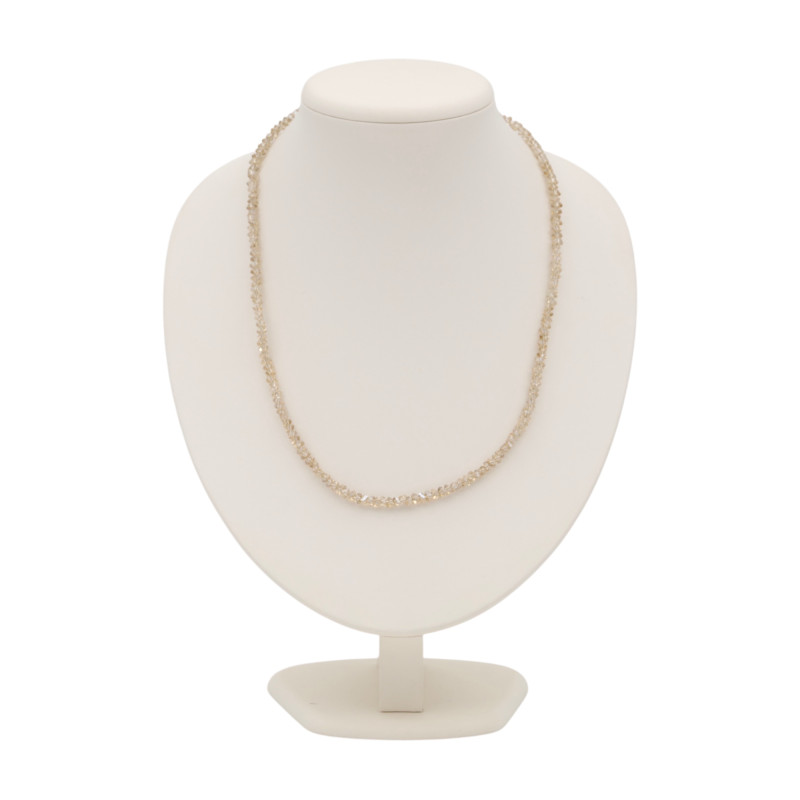 Бусы из синтетического бриллианта