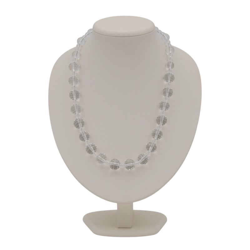 Бусы из горного хрусталя