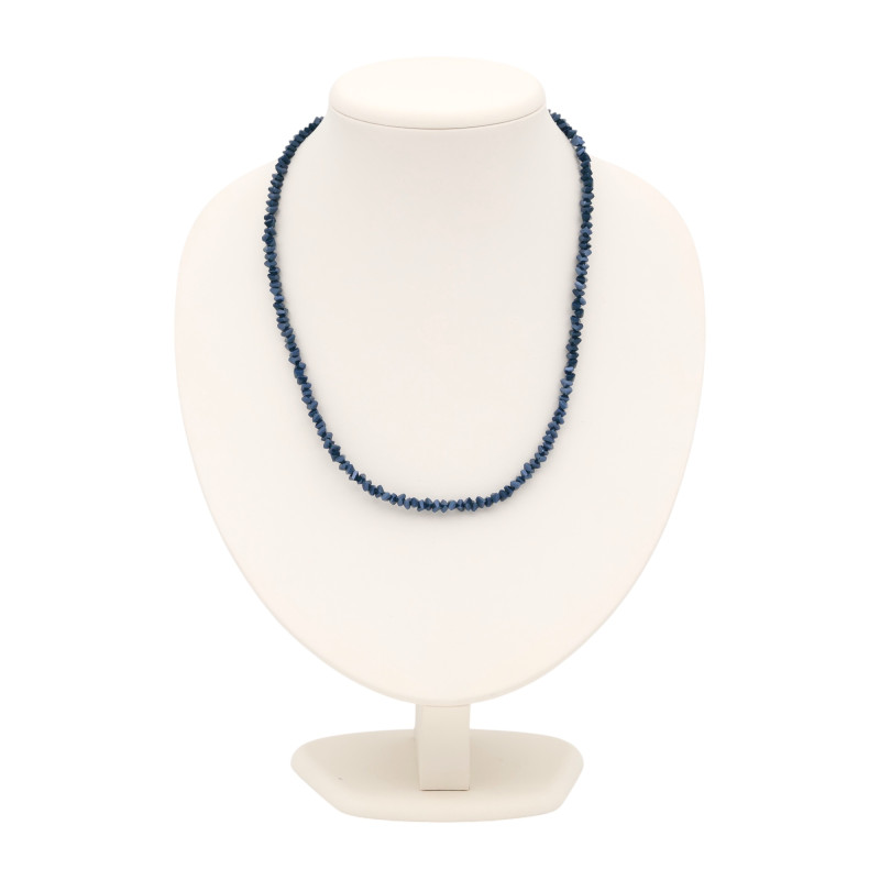 Бусы из синтетического бриллианта