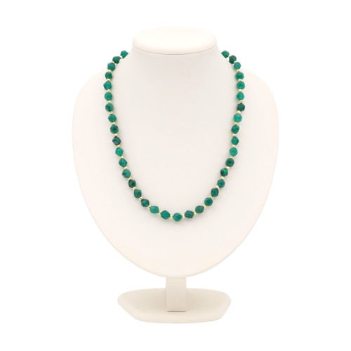 Бусы с изумрудами