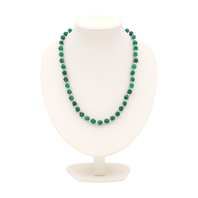 Бусы с изумрудами