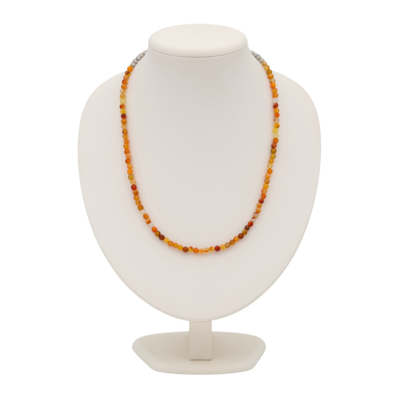 Бусы с сердоликом