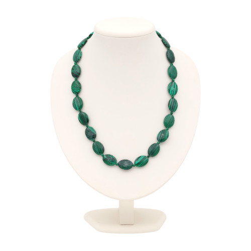 Бусы из малахита