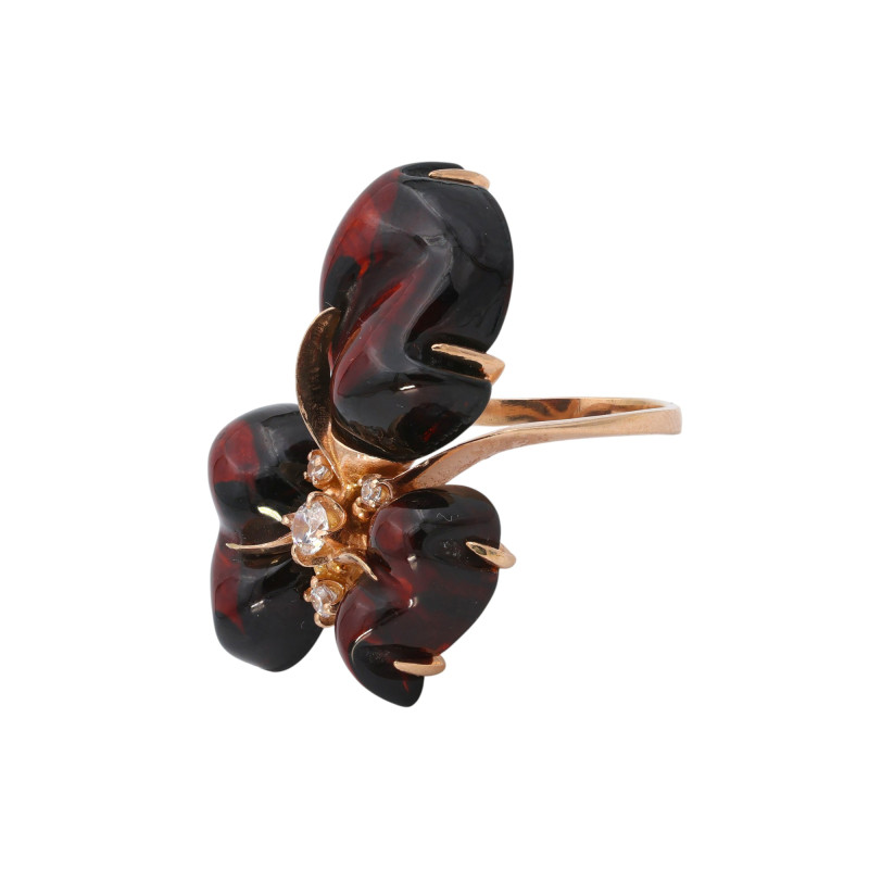 Кольцо с янтарём и фианитами