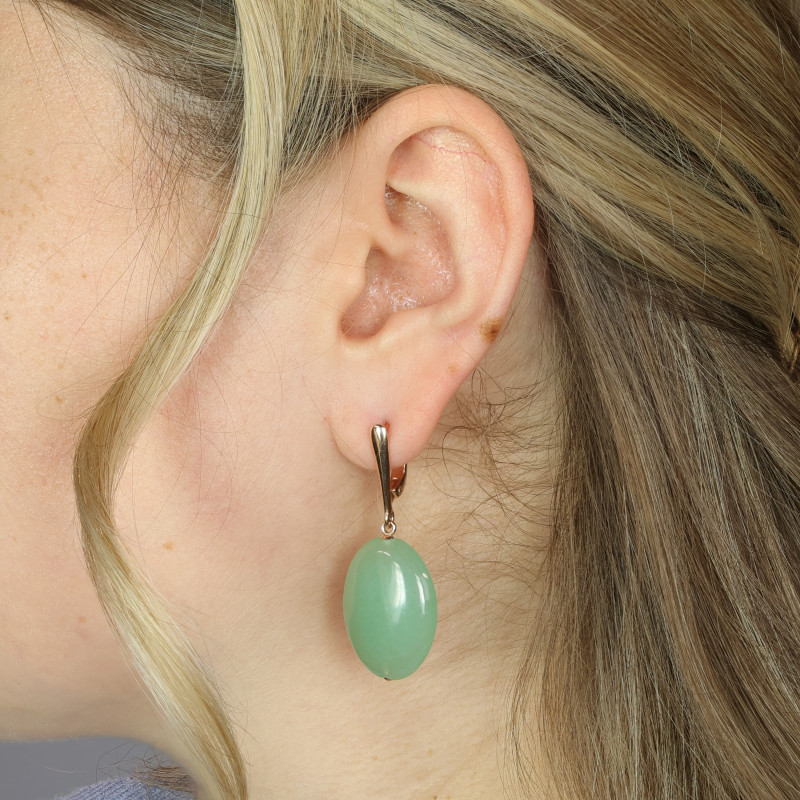 Серьги из серебра с натуральным нефритом