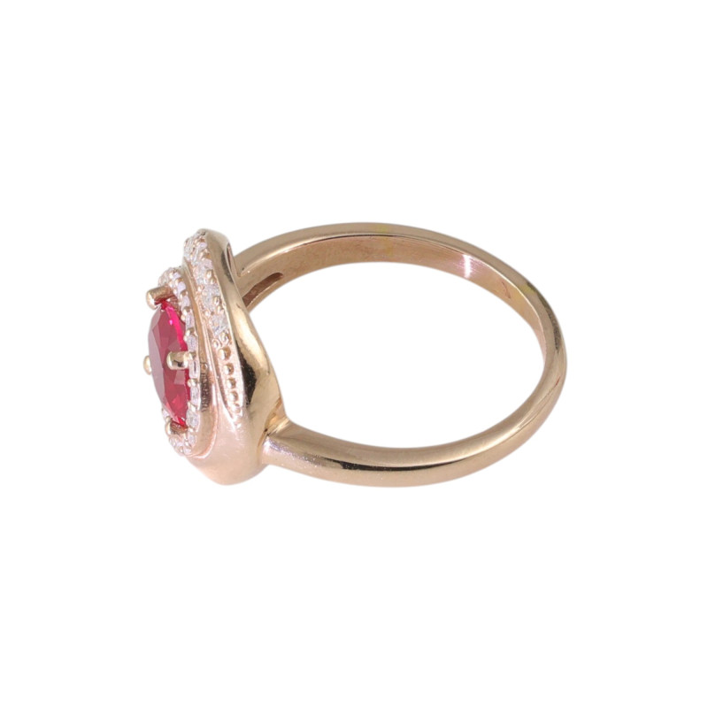 Кольцо с синтетическим рубином и фианитами