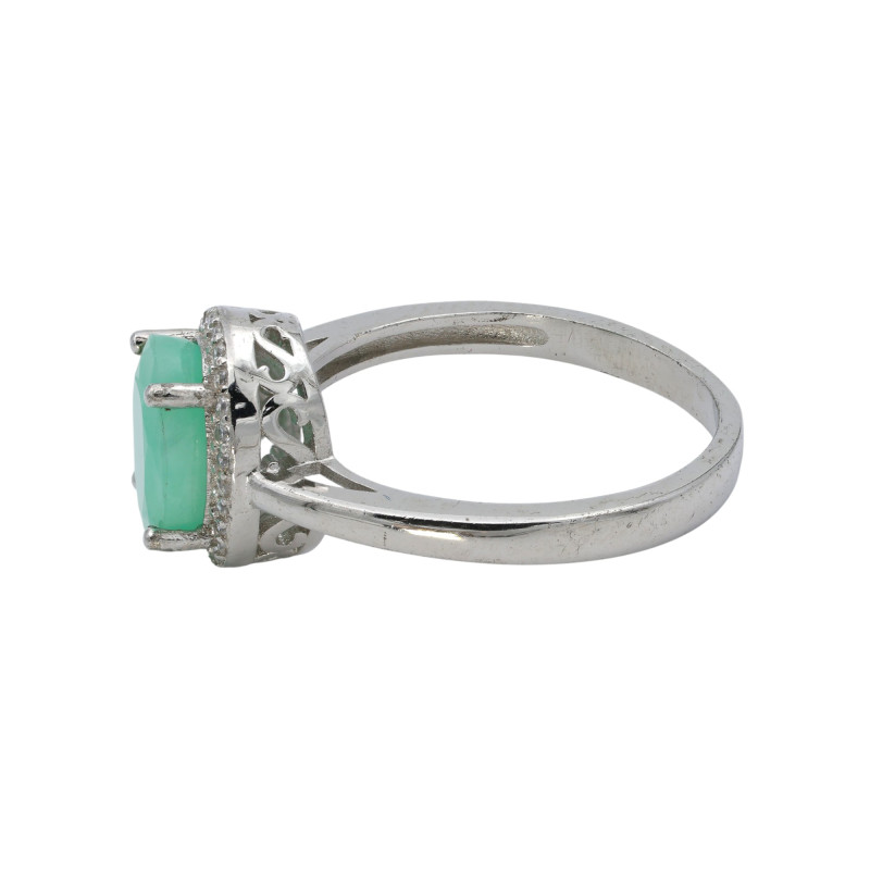 Кольцо из серебра с изумрудом