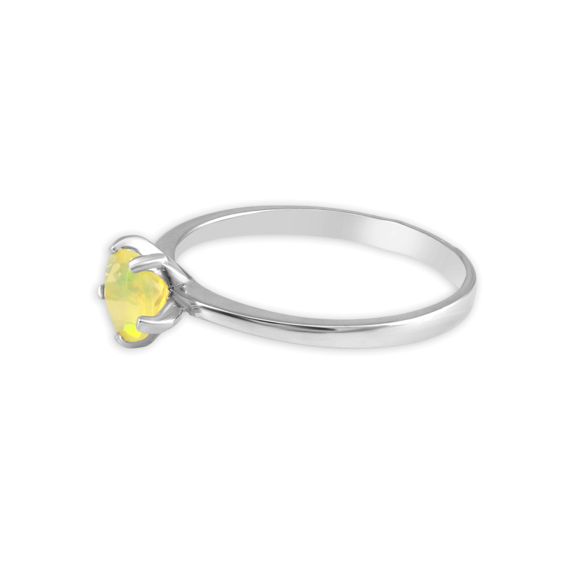 Кольцо из серебра с опалом