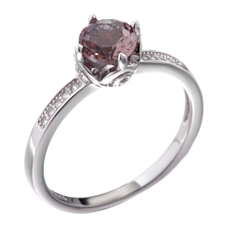 Кольцо с синтетическим султанитом и цирконием