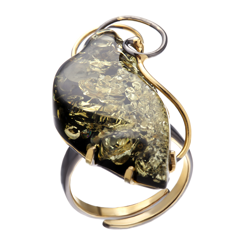 Кольцо с янтарём