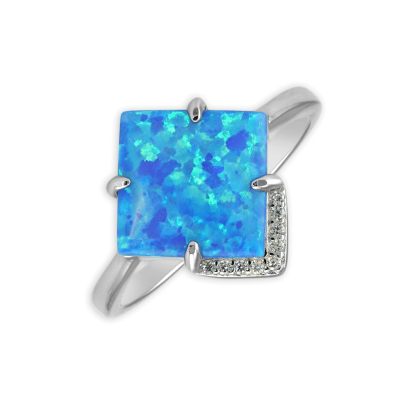 Серебряное кольцо с опалом