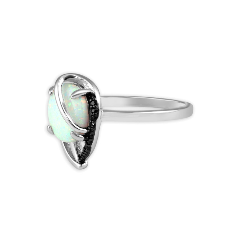 Серебряное кольцо с опалом