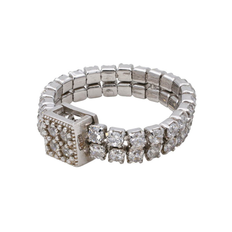 Кольцо с кубическим цирконием