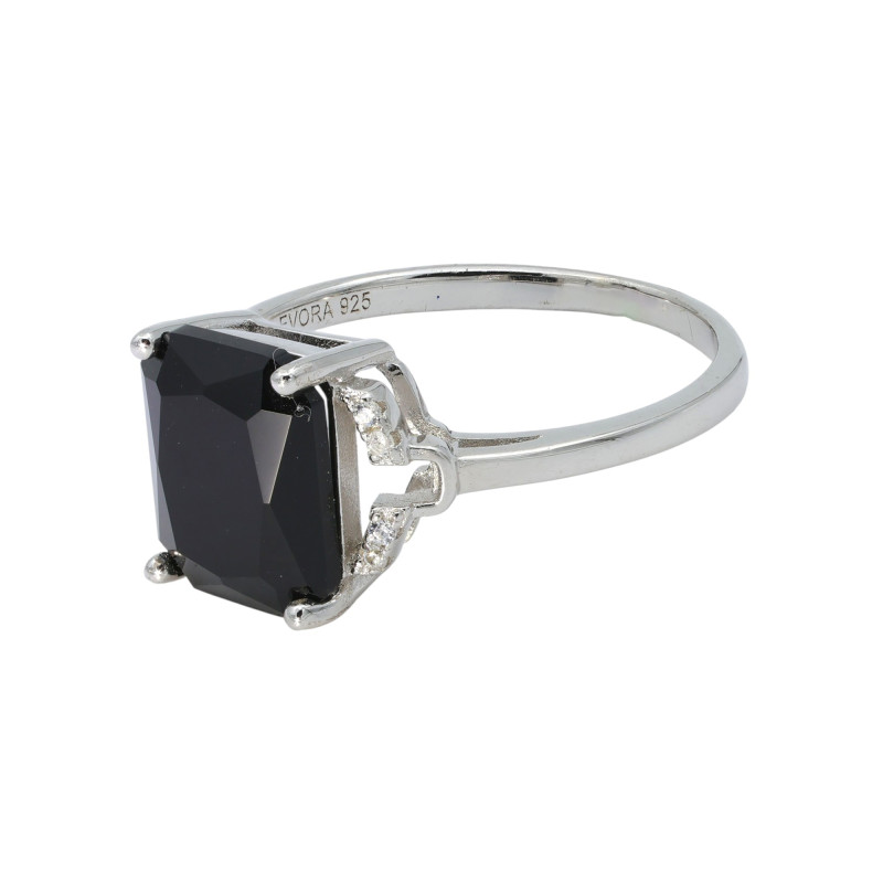 Кольцо серебряное с ониксом