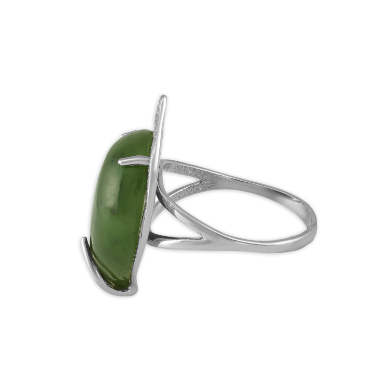 Кольцо из серебра с натуральным нефритом и фианитами