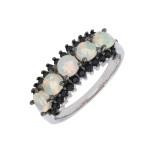 Кольцо из серебра с опалом и шпинелью