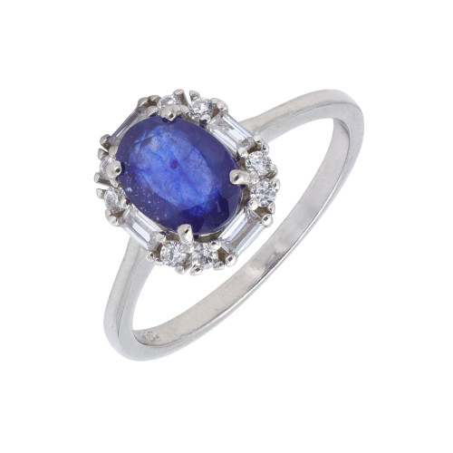 Серебряное кольцо с сапфиром