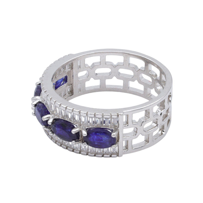 Кольцо серебряное с сапфирами