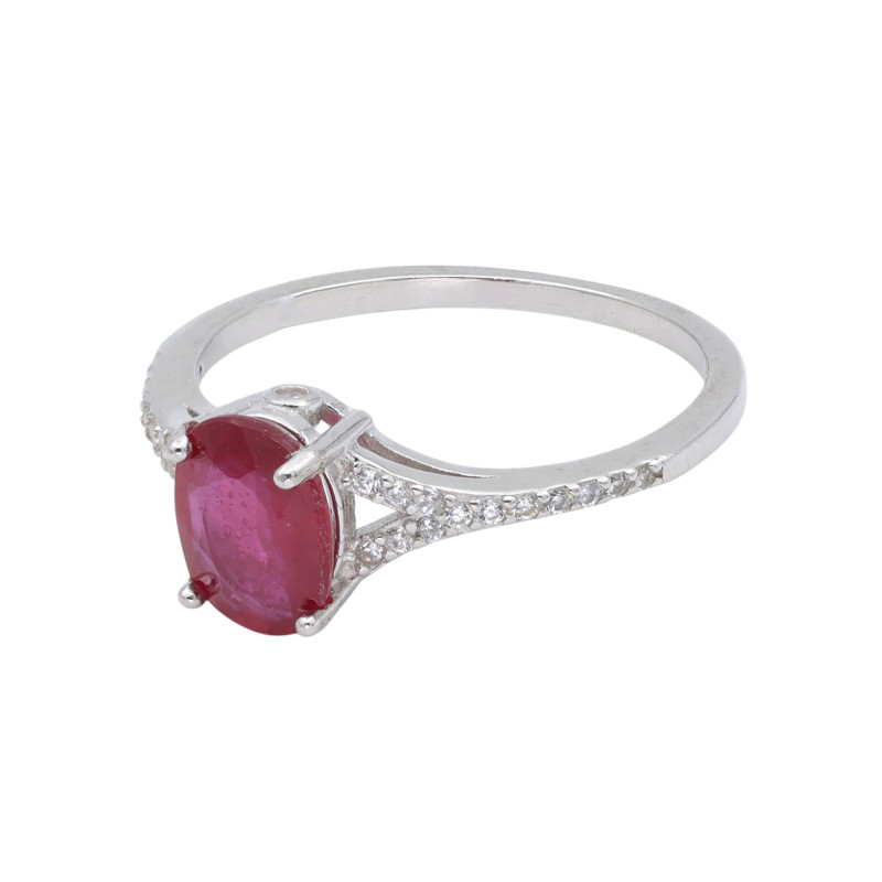 Серебряное кольцо с рубином