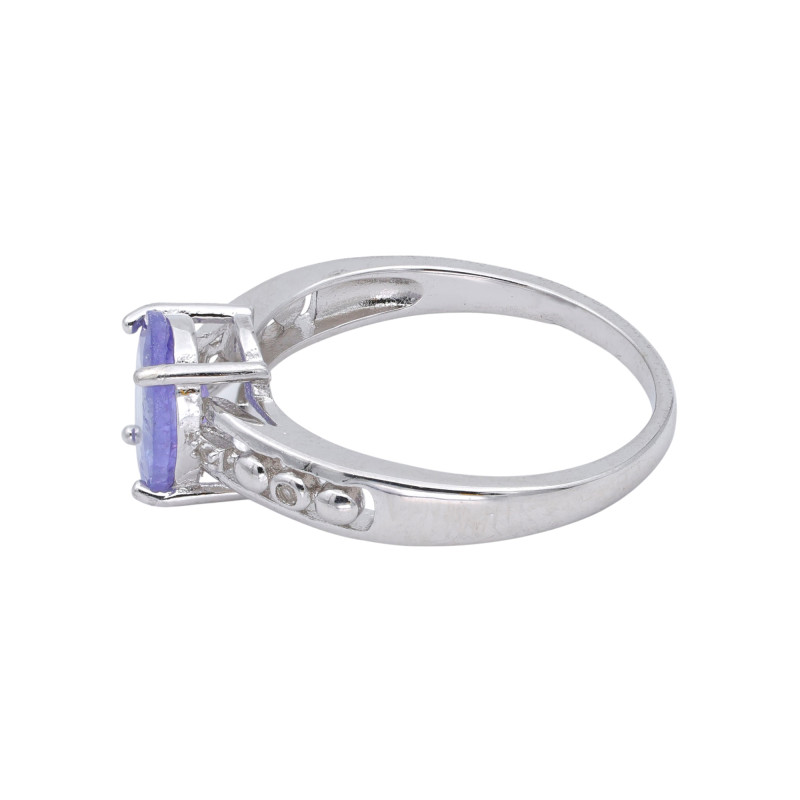 Кольцо из серебра с танзанитом 