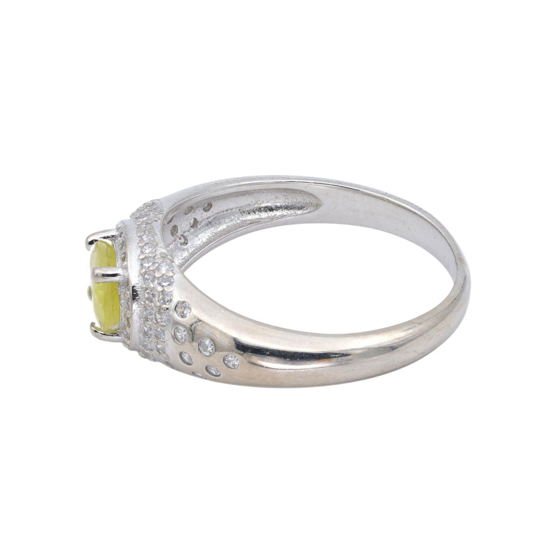 Серебряное кольцо с сапфиром