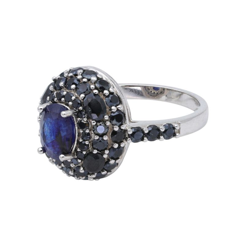 Серебряное кольцо с сапфиром и шпинелью