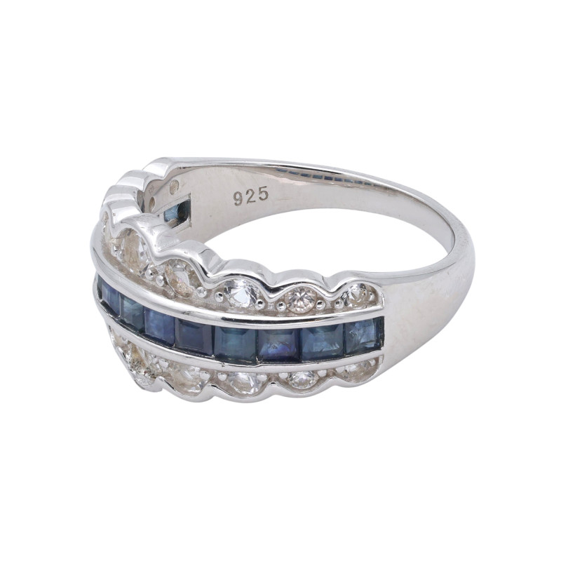 Серебряное кольцо с топазом и сапфиром