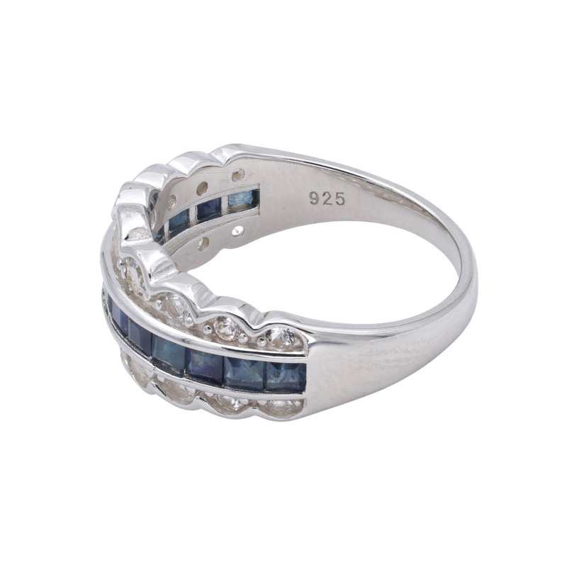 Серебряное кольцо с топазом и сапфиром