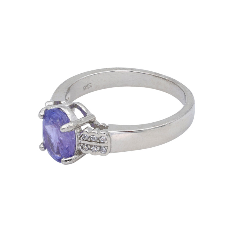 Серебряное кольцо с танзанитом