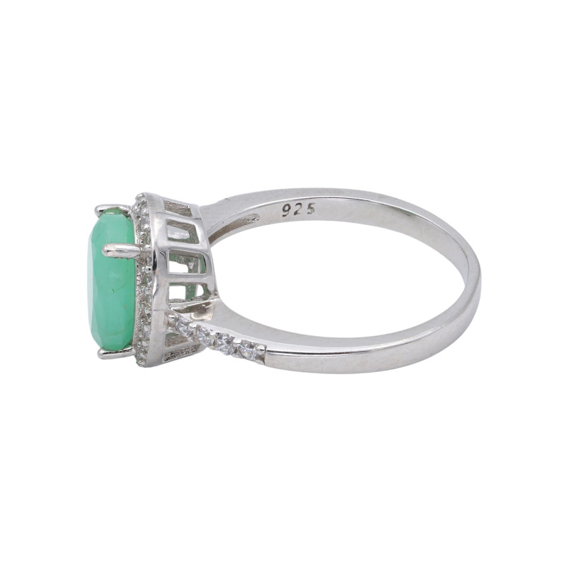 Кольцо из серебра с изумрудом