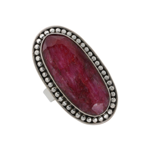 Серебряное кольцо с рубином