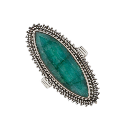 Серебряное кольцо с изумрудом