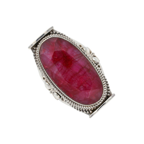 Серебряное кольцо с рубином