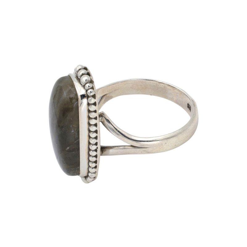 Кольцо из серебра с лабрадоритом