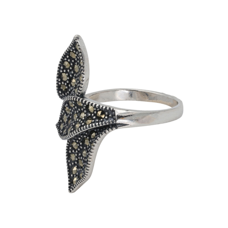 Кольцо из серебра с марказитами