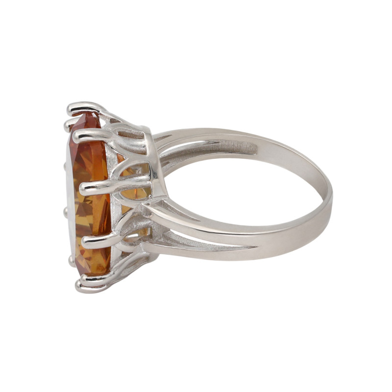 Кольцо из серебра с султанитом