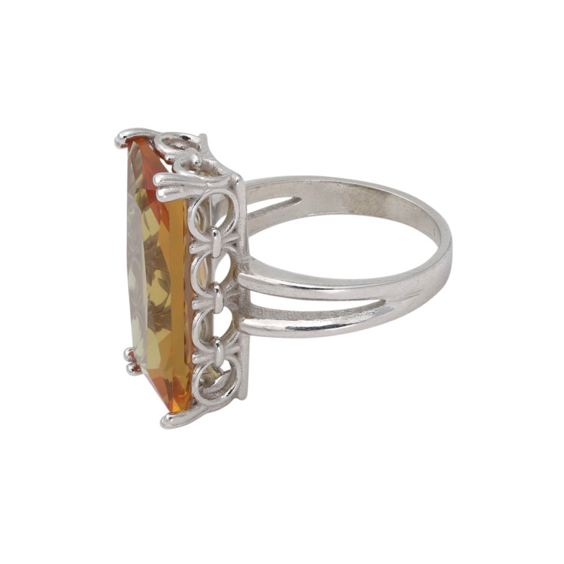 Кольцо из серебра с султанитом