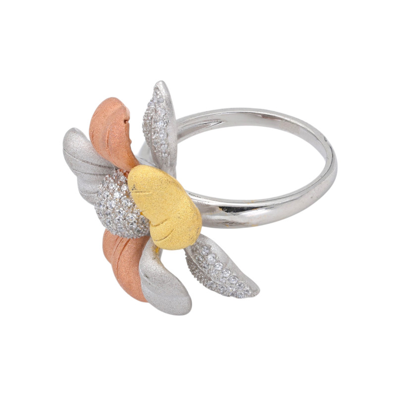 Кольцо из серебра с кубическим цирконием