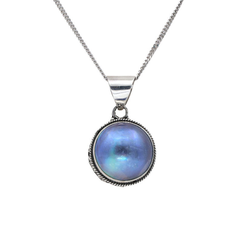 Серебряная подвеска с жемчугом