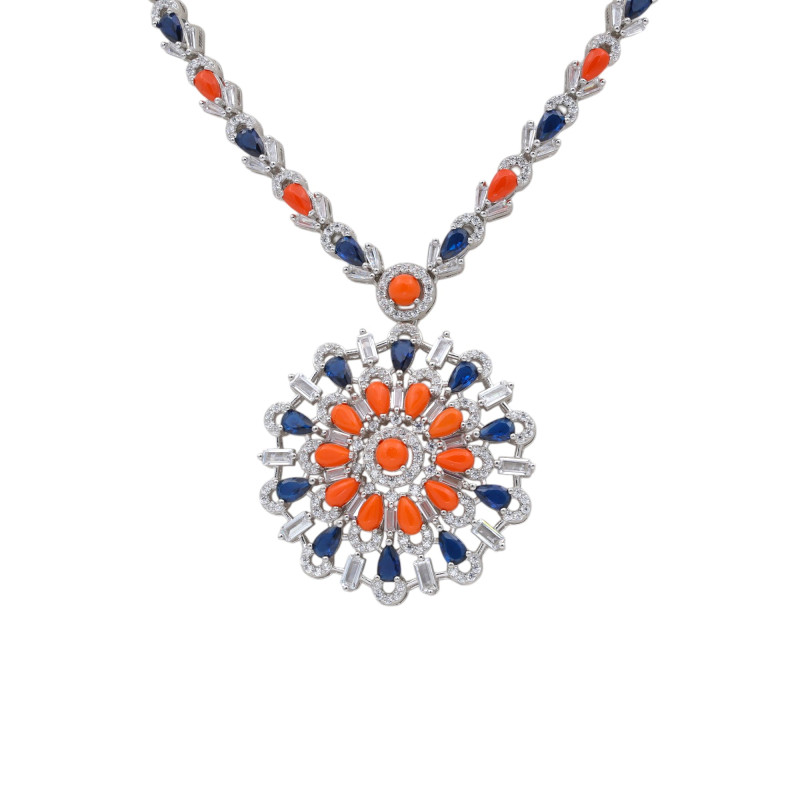 Серебряное колье с кораллами