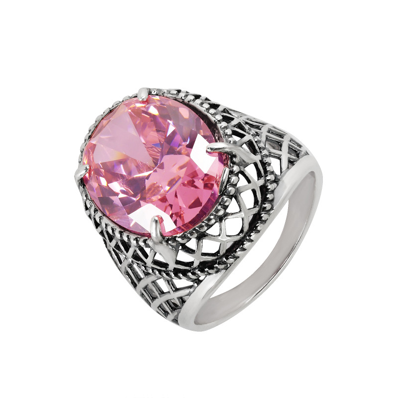 Кольцо с фианитом