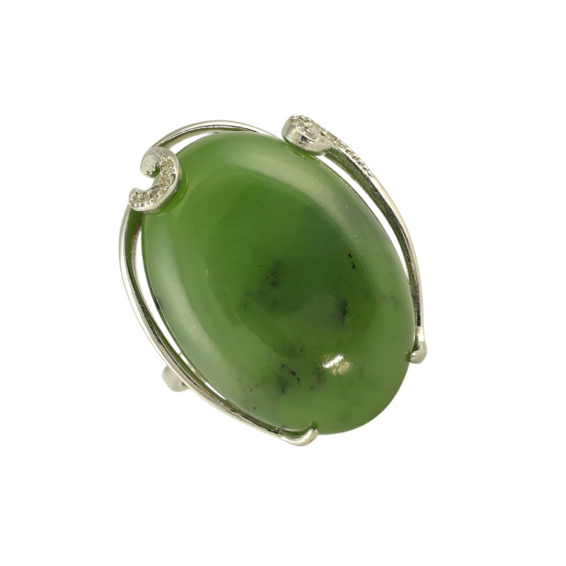 Кольцо из серебра с натуральным нефритом