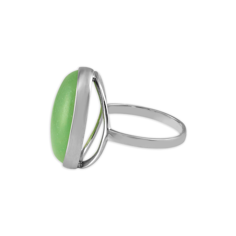 Серебряное кольцо с натуральным нефритом