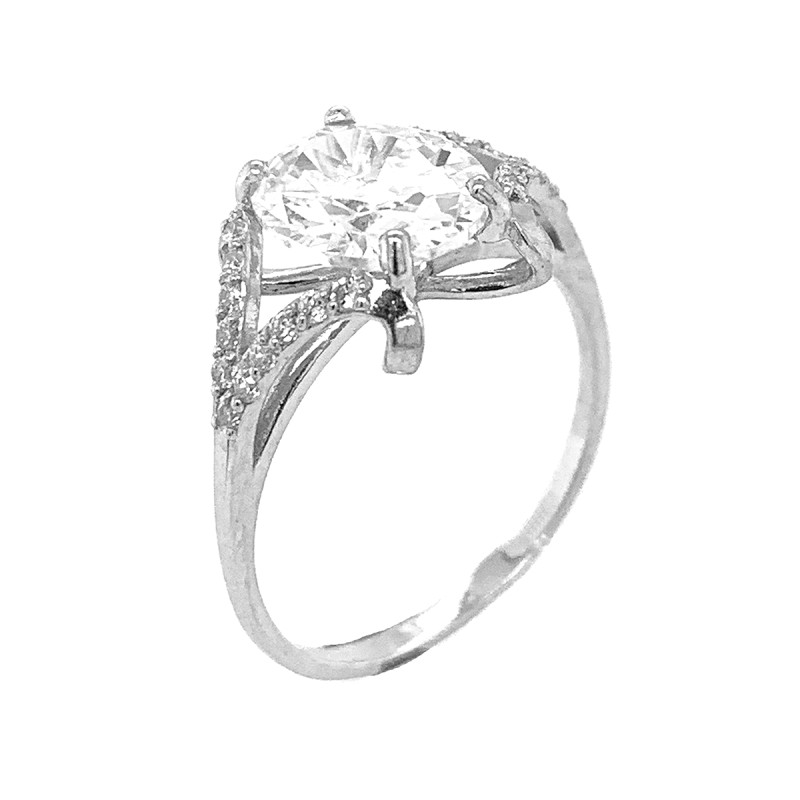 Кольцо с фианитами