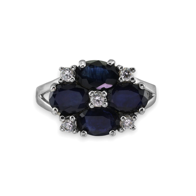 Серебряное кольцо с сапфиром 